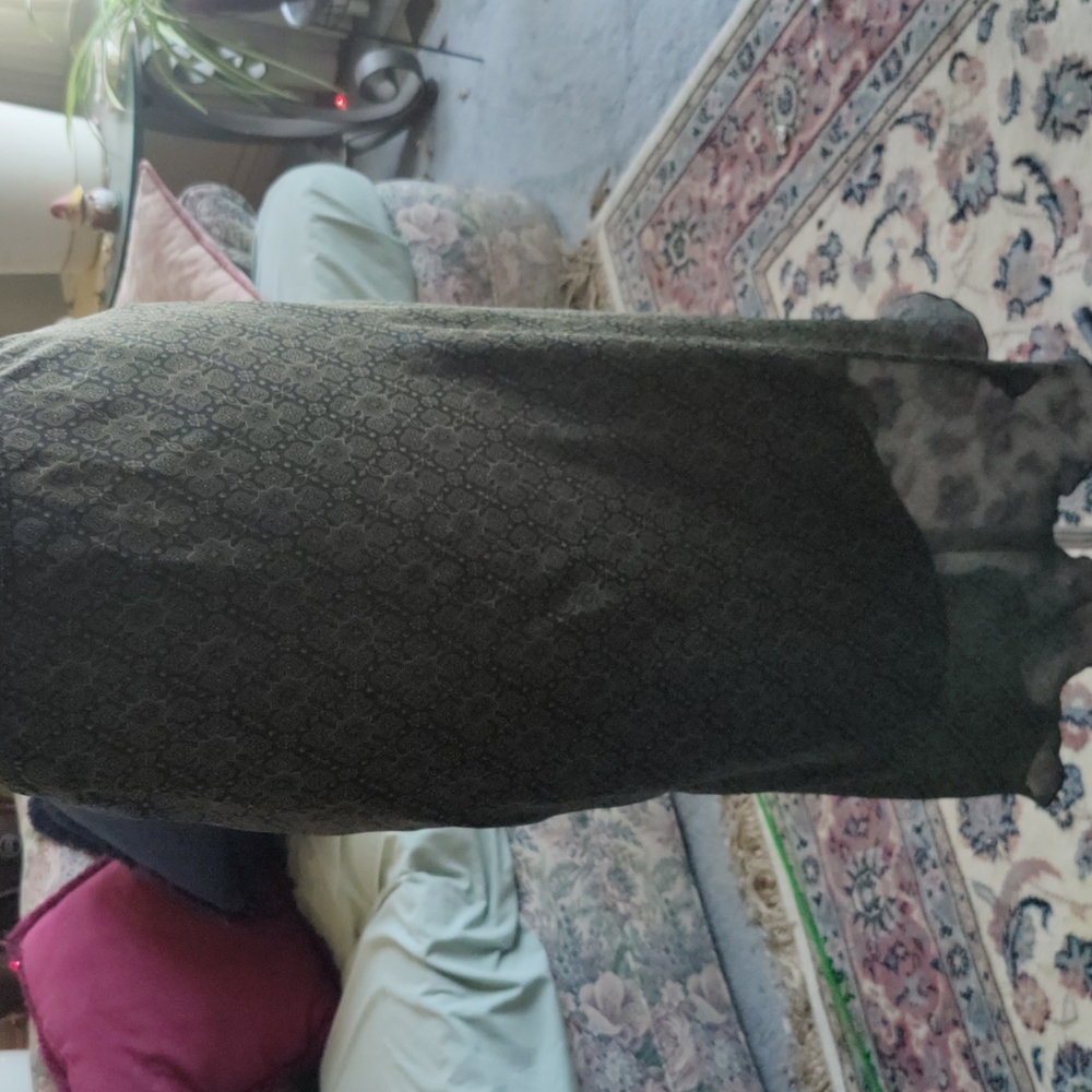 This beautiful Paisley Black and Green skirt